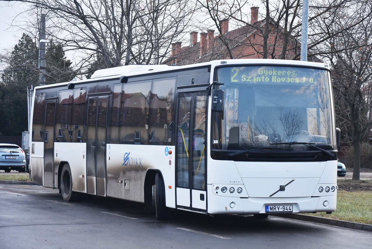 Szeged környéki járatok után az orosházi helyijáratos flotta tagjává vált Volvo 8700-as. A városi kivitelű háromajtós, klimatizált, felprogramozott kijelzős buszok teljesítik a megrendelő elvárásait