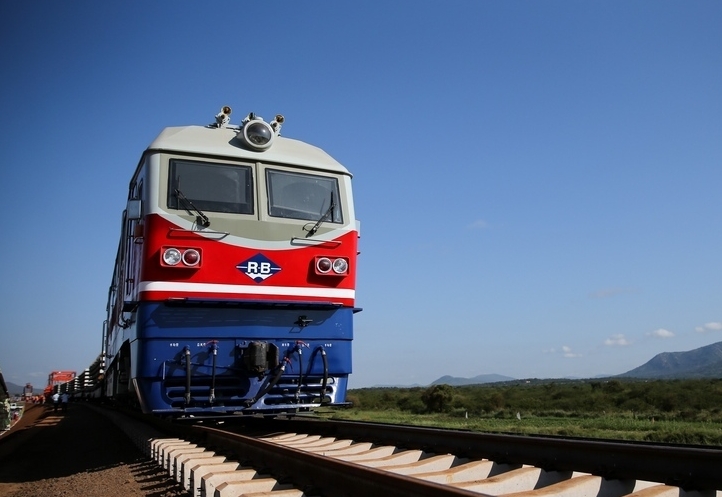 Kínai mozdony Kenyában (forrás: Xinhua/Pan Siwei)