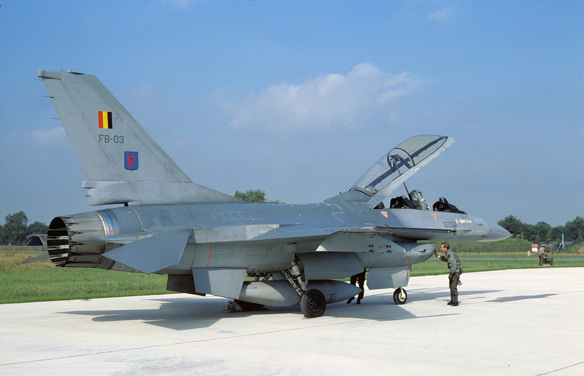 F-16A MLU: messze van még 2023 <br>(fotó: monimag.eu)