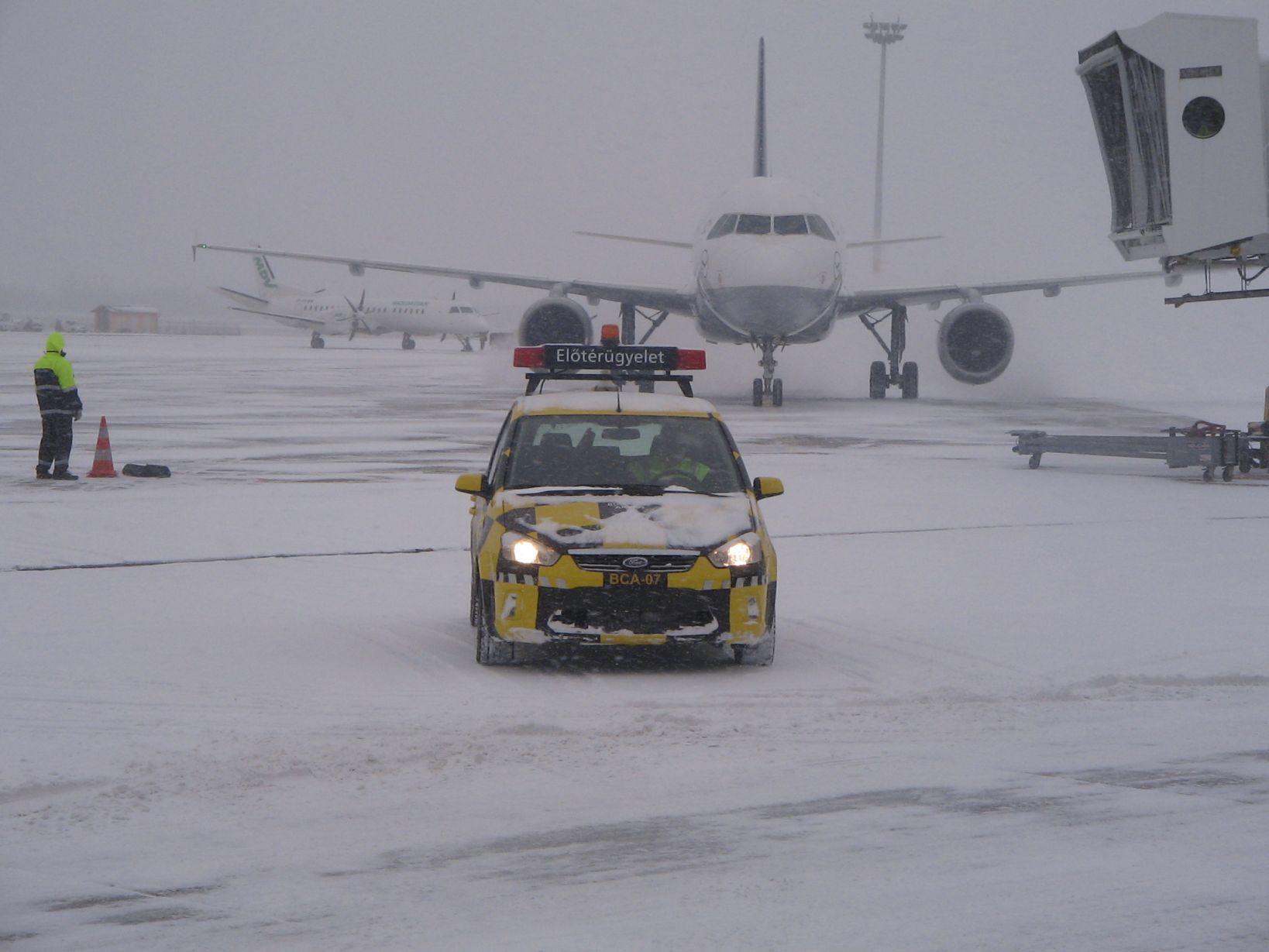 (fotók: Budapest Airport)