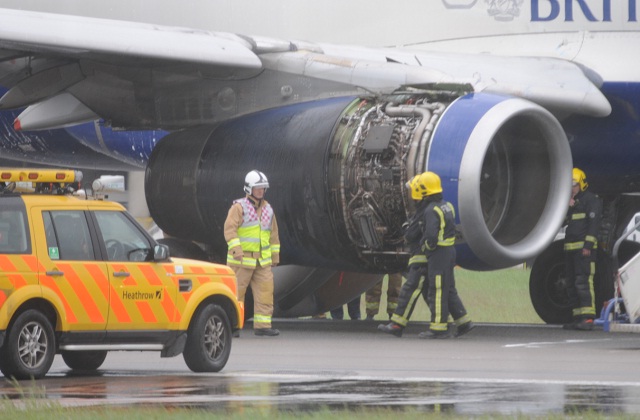 Amikor a levált burkolatok katasztrófaveszélyes helyzetet okoznak: a British A319-ese Heathrow-n, kényszerleszállás után