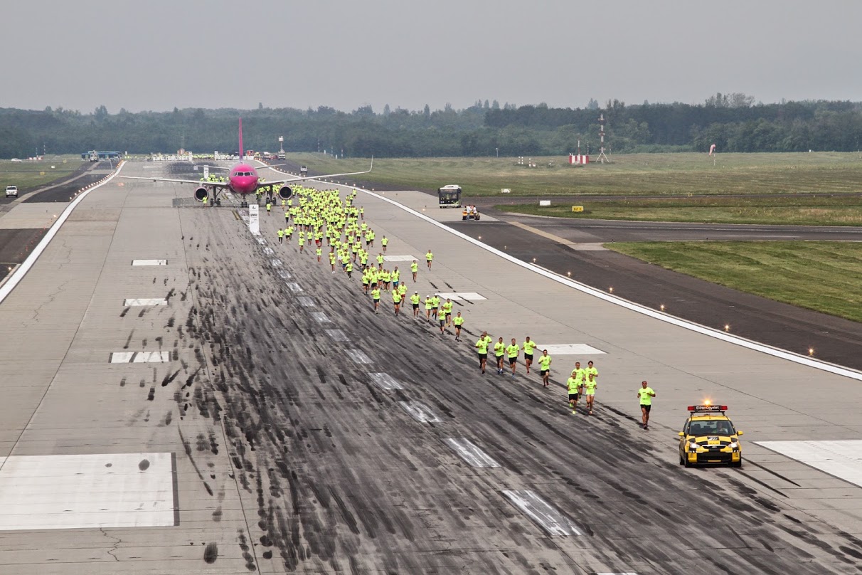 A mezőnynek is jár a marshaller