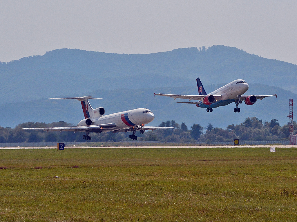 Az A319 már tavaly bemutatkozott, a Tu-154-es most repült a SIAF-on utoljára