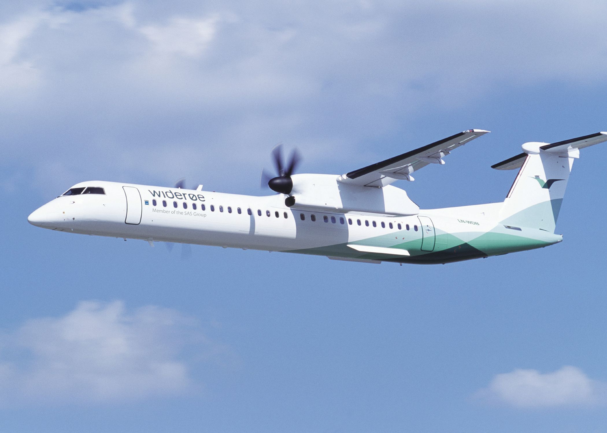 A norvég társaság, a Wideroe is jetre vált a Q400-asokról