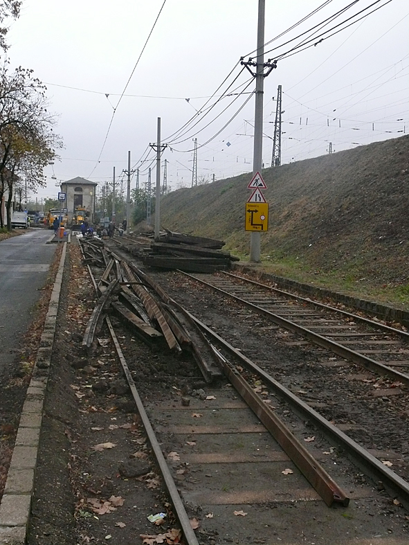 2009 novemberében az Őrháztól a vasúti hídig elkészült az új villamospálya