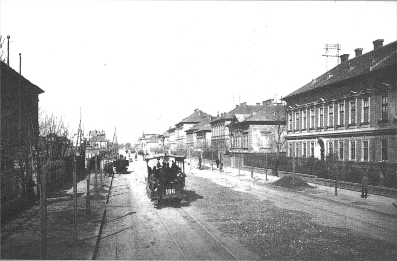 Lóvasút a Csömöri úton<br>A képre kattintva fotógaléria nyílik<br>(forrás: A főváros tömegközlekedésének másfél évszázada, Budapest 1987)