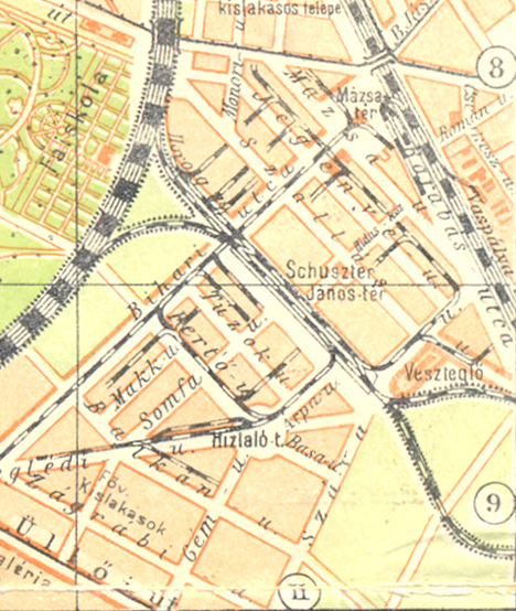 Egy 1925-ös Budapest-térkép részlete. Jobb szélen látható a Veszteglő, Kőbánya-Hizlaló állomás a Schuszter János térnél van<br>A képre kattintva fotógaléria nyílik
