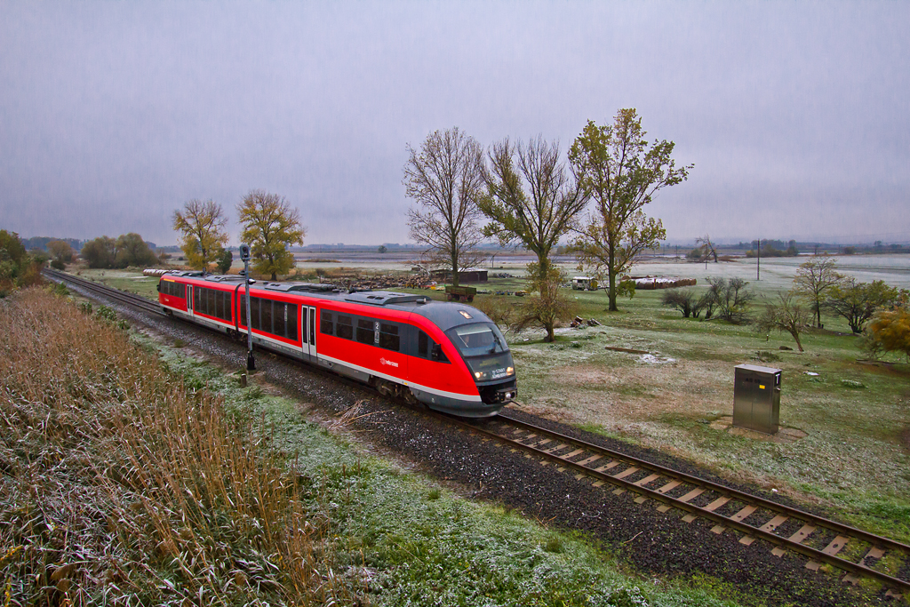 A vonal jelenleg legmagasabb komfortfokozatú vonatát a Sugovia és Gemenc Expresszek Desirói adják<br>(fotó: Vörös Attila)